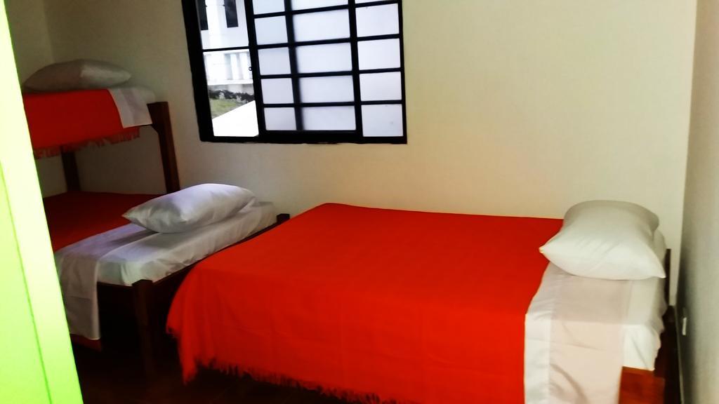 Hostal Don Bernardo サンタ・ロサ・デ・カバル エクステリア 写真